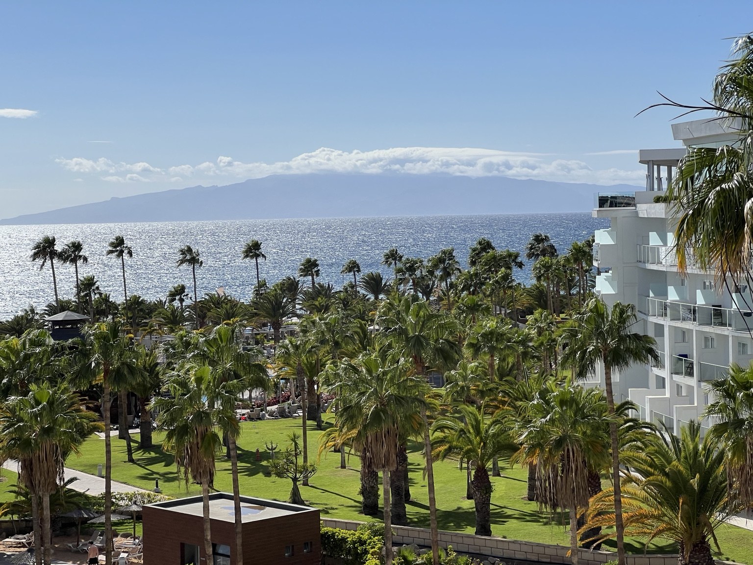 Blick vom Balkon auf La Gomera